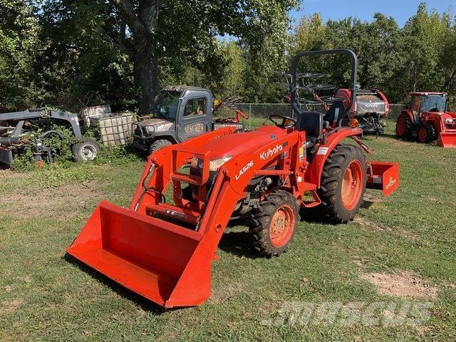 Kubota L2501DT Трактори