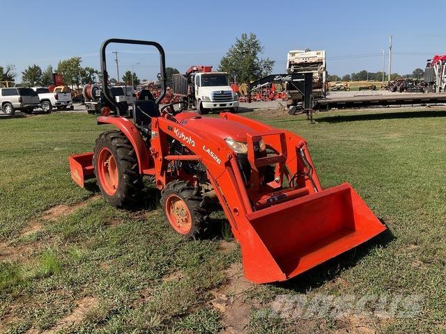 Kubota L2501DT Трактори