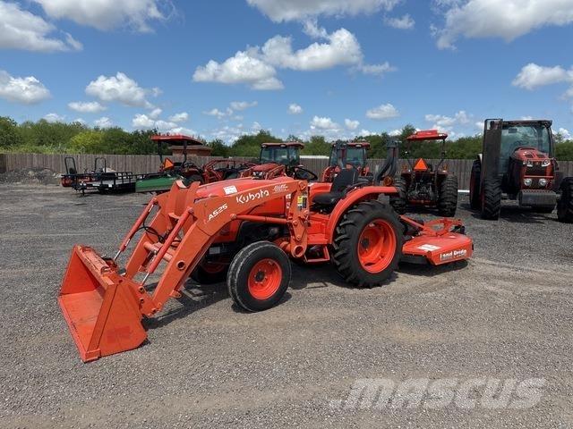 Kubota L2501F Трактори