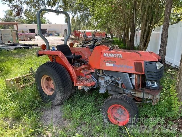 Kubota L2800 Трактори