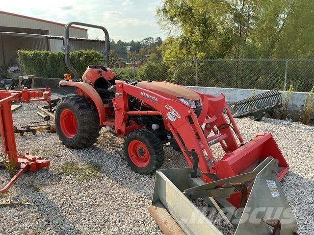 Kubota L3301D Трактори
