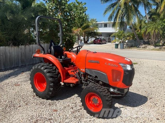 Kubota L3301D Трактори