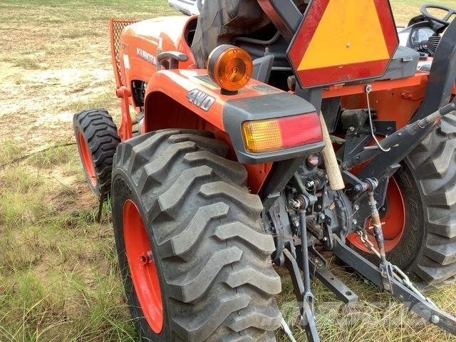 Kubota L3901DT Трактори