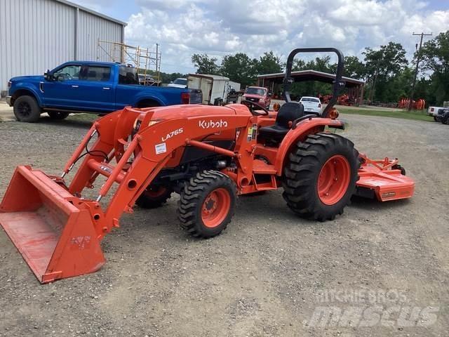 Kubota L4701D Трактори