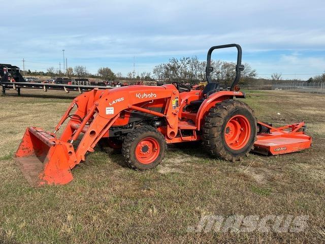 Kubota L4701D Трактори