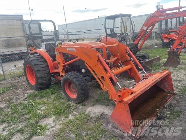 Kubota L4701DT Трактори