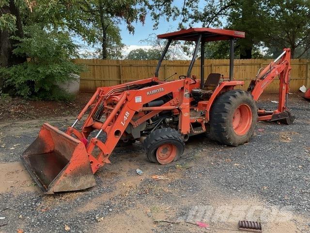 Kubota L48 Екскаватори-навантажувачі