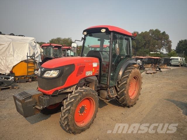 Kubota M4-071N Трактори