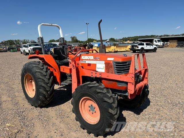 Kubota M5700 Трактори