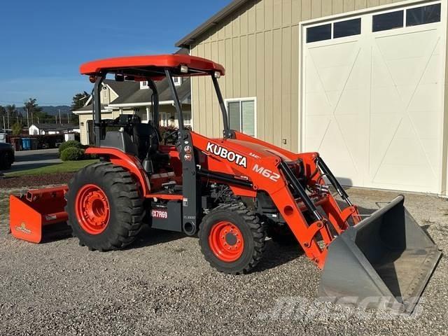 Kubota M62 Трактори