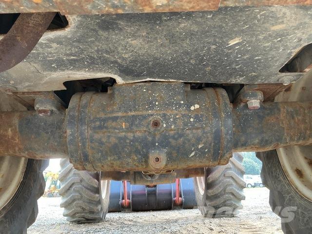 Kubota R430Z Фронтальні навантажувачі