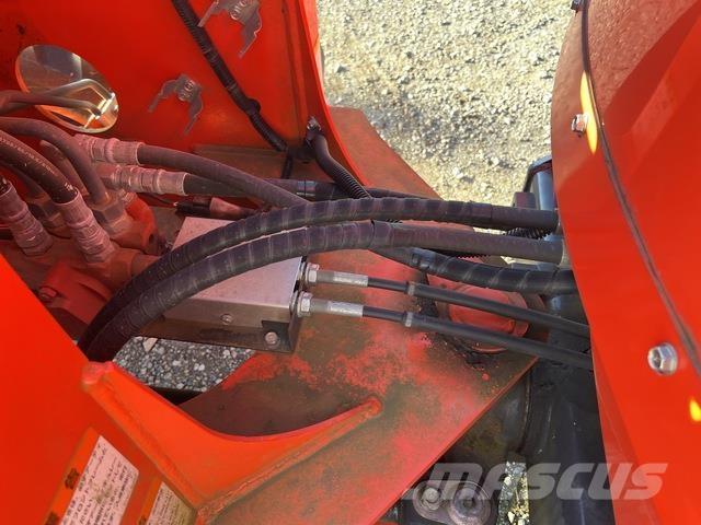 Kubota R530E Фронтальні навантажувачі