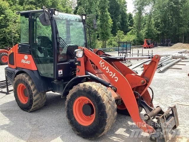 Kubota R640R43 Фронтальні навантажувачі