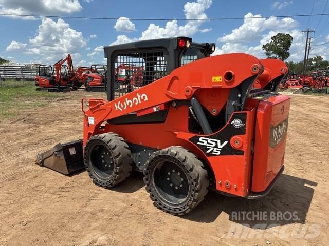 Kubota SSV75 Міні-навантажувачі