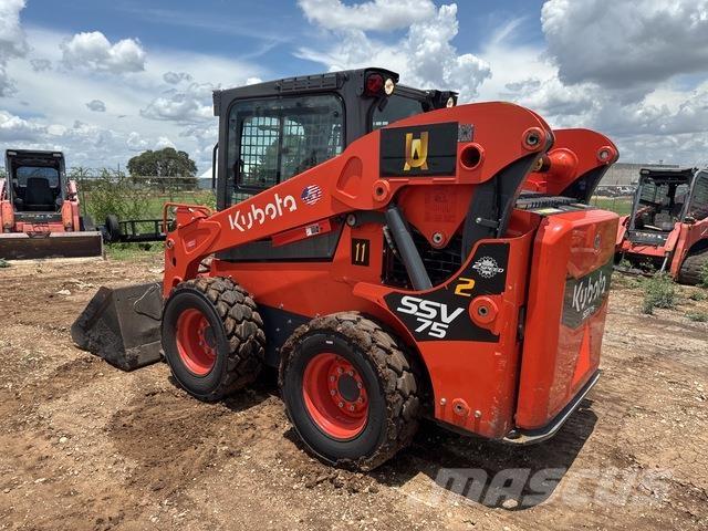 Kubota SSV75HC Міні-навантажувачі