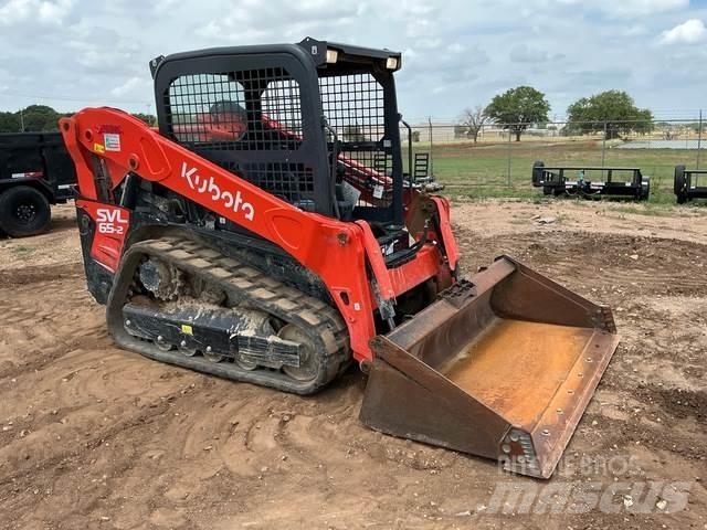 Kubota SVL65-2 Міні-навантажувачі