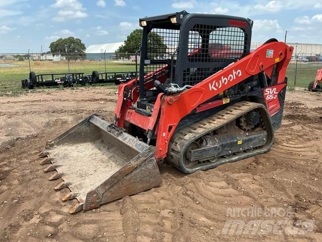 Kubota SVL65-2 Міні-навантажувачі