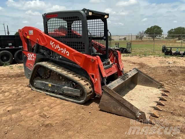 Kubota SVL65-2 Міні-навантажувачі