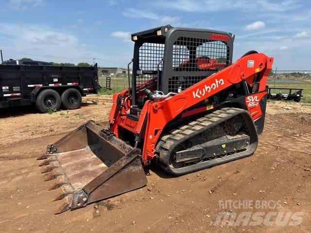 Kubota SVL65-2 Міні-навантажувачі