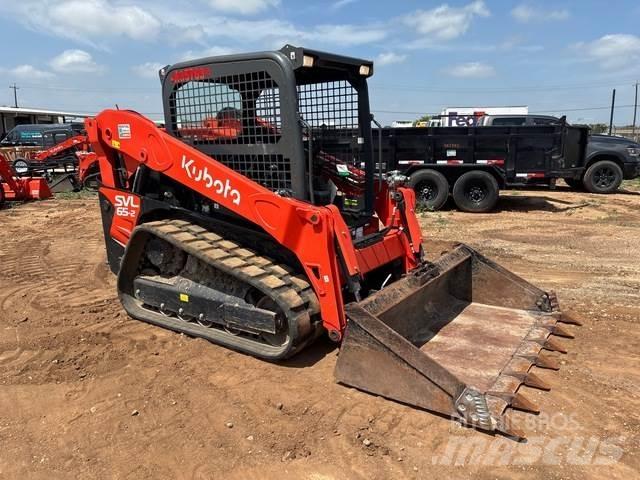 Kubota SVL65-2 Міні-навантажувачі