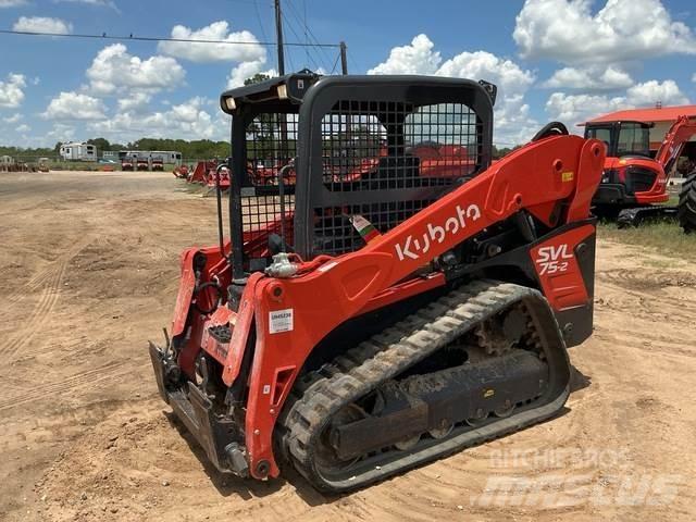 Kubota SVL75-2 Міні-навантажувачі