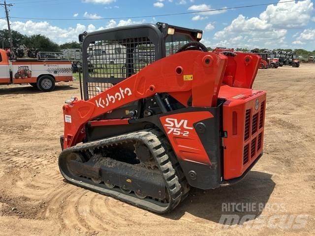 Kubota SVL75-2 Міні-навантажувачі