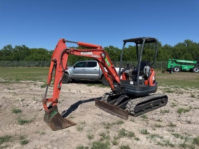 Kubota U25 Гусеничні екскаватори