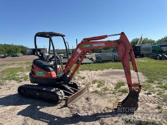 Kubota U25 Гусеничні екскаватори