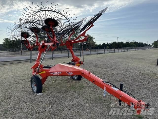 Kuhn SR110 GII Граблі і сінозворушувачі