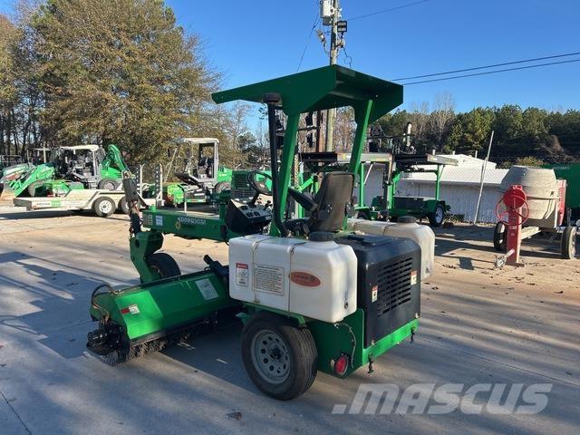 Lay-Mor SM300 Внутрішні підмітальні машини