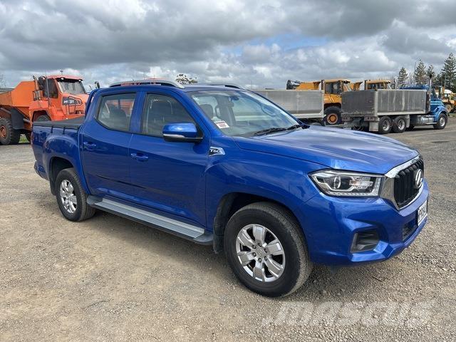 LDV T60 Пікапи / Бічне розвантаження