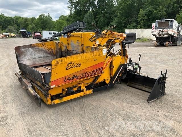 LeeBoy L8500T Асфальтовкладачі