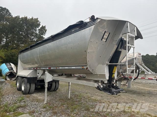 MAC  Самоскиди