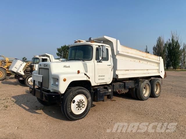 Mack  Самоскиди