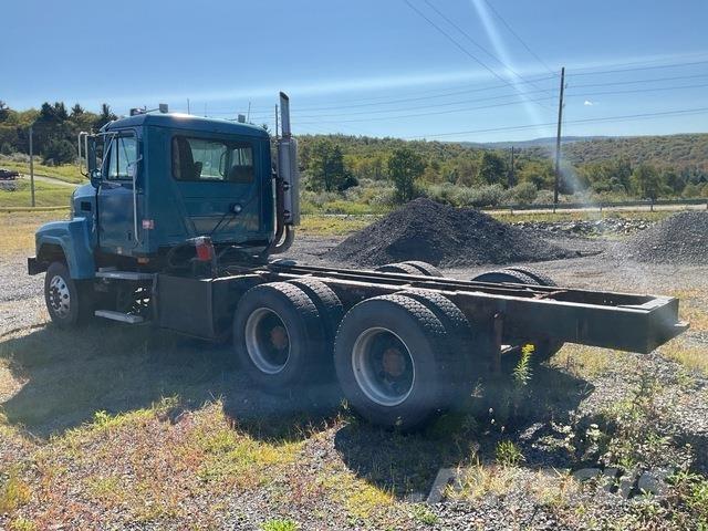 Mack CH613 Кабіни