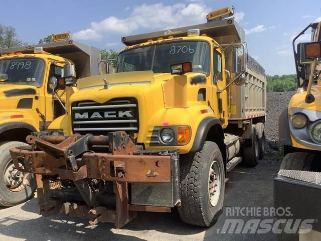 Mack CV700 Снігоочищувальні ножі та плуги