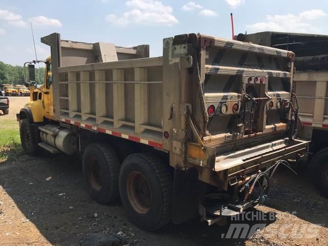 Mack CV700 Снігоочищувальні ножі та плуги