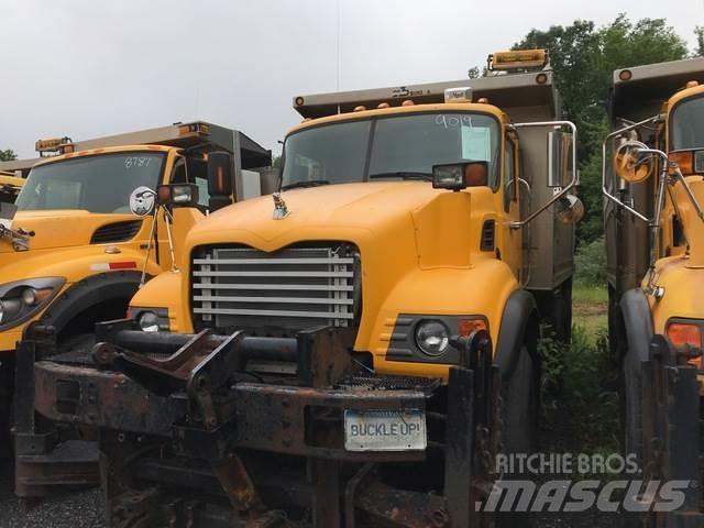Mack CV700 Снігоочищувальні ножі та плуги