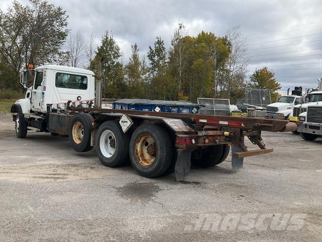 Mack CV713 Скіпові навантажувачі