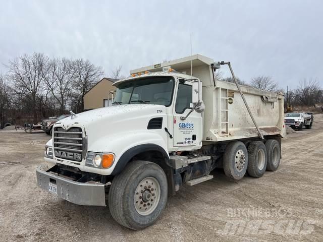 Mack CV713 Самоскиди