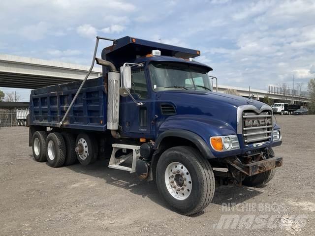 Mack CV713 Самоскиди