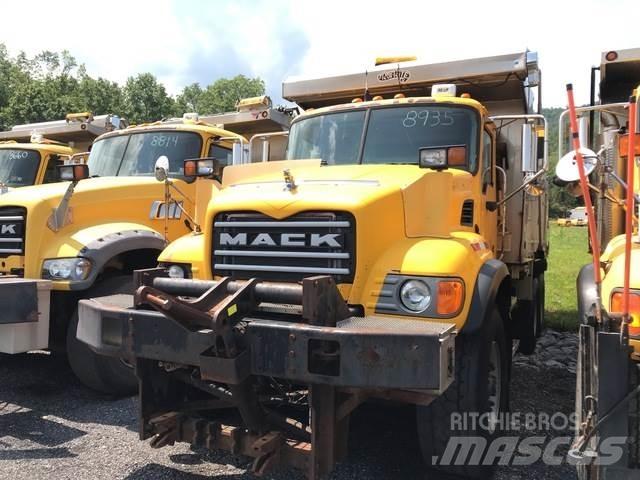 Mack CV713 Снігоочищувальні ножі та плуги