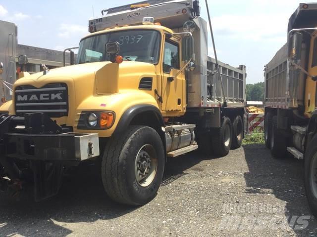 Mack CV713 Снігоочищувальні ножі та плуги