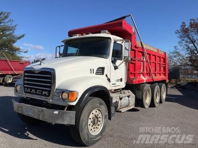 Mack CV713 Самоскиди