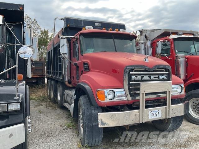 Mack CV713 Самоскиди
