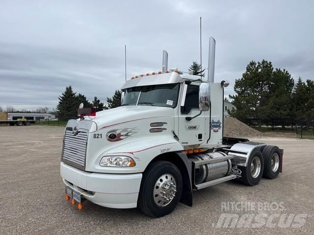 Mack CXN613 Тягачі