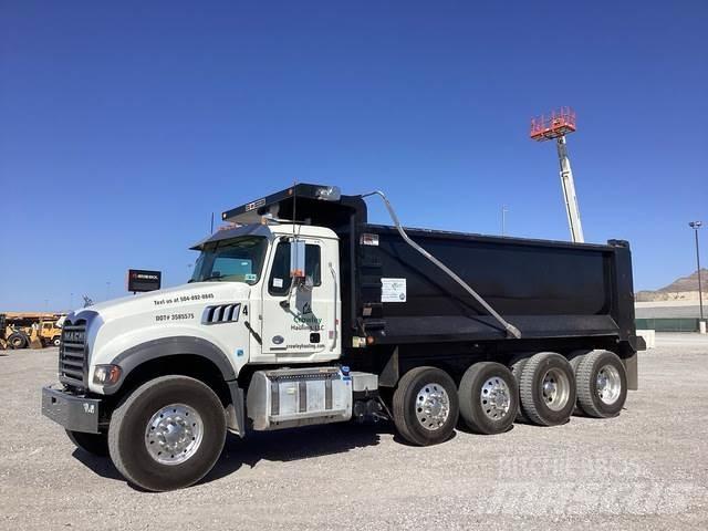 Mack GR104F Самоскиди