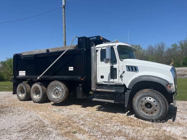 Mack GR84F Самоскиди