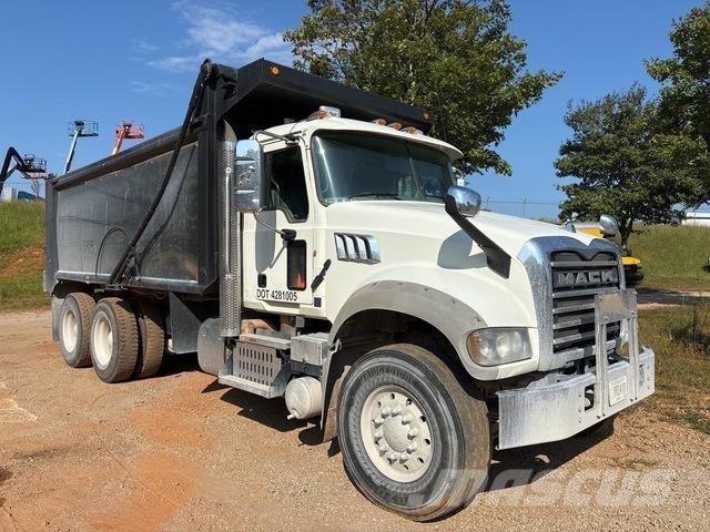Mack GU713 Самоскиди