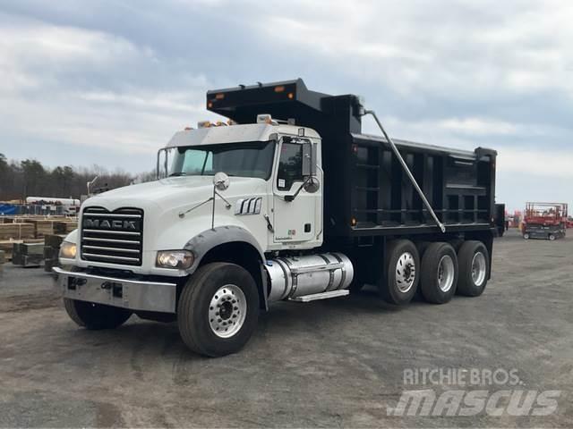 Mack GU713 Самоскиди
